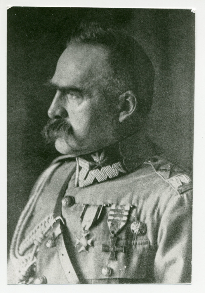 Photographie du maréchal Józef Pilsudski (1867-1935), chef de l'Etat polonais de 1919 à 1922 puis ministre des Forces armées de 1926 à 1935