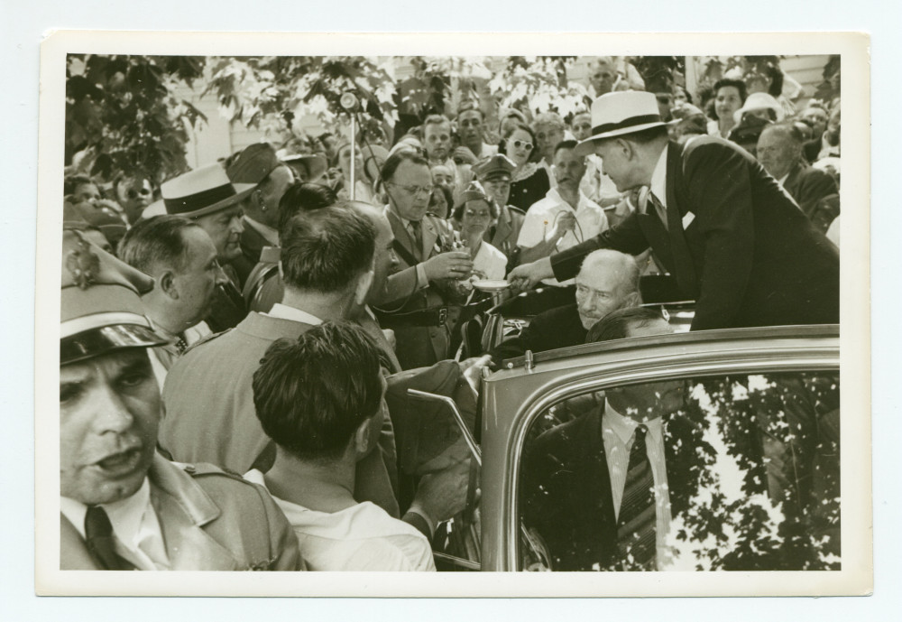 Reportage photographique réalisé à l'occasion du dernier discours prononcé par Paderewski à Oak Ridge (New Jersey), le 22 juin 1941, devant des vétérans polonais de la Première Guerre mondiale