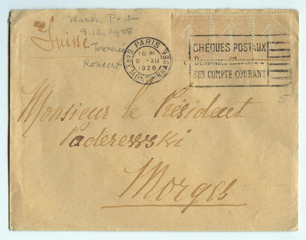 Lettre (avec enveloppe) adressée par le maréchal Foch à «Mon cher Président» Paderewski, de Paris [rue de Grenelle 138] le 9 décembre 1928