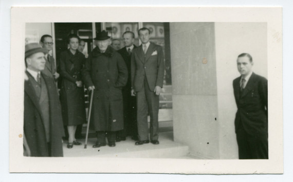 Photographie de Paderewski se rendant à la Société des Nations à Genève en 1939