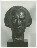 Photographie du buste original de Paderewski réalisé dans les années 1910 par François Black (dont le Musée Paderewski de Morges possède une copie, prêt du Musée Jenisch de Vevey)