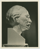 Photographie (de profil droit) d'un buste de Paderewski réalisé par un artiste non identifié