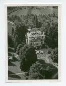 Photographie aérienne de la villa de Riond-Bosson et sa propriété