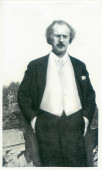 Photographie de Paderewski sur la terrasse de Riond-Bosson en 1925