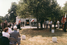 Reportage photographique de la translation de la dépouille mortelle de Paderewski du cimetière national d'Arlington à la cathédrale Saint-Jean de Varsovie, au début de l'été 1992