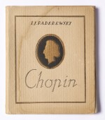 «Chopin» – Plaquette de la traduction française (par Paul Cazin) du discours prononcé par Paderewski en 1910 à Lwów à l'occasion des célébrations du centenaire de la naissance du compositeur (Ed. de la revue «Muzyka», Varsovie, 1926
